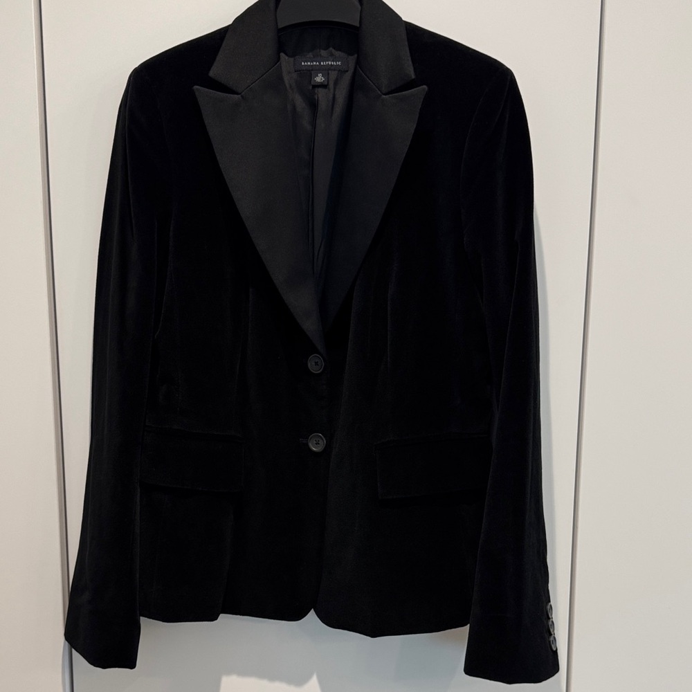 Banana Republic Classic Black Velvet Blazer 10